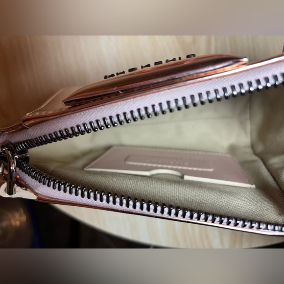 Givenchy💎Polyurethane Nano Antigona Crossbody✨Light Patent Leather Rose Gold✨ - Picture 11 of 13